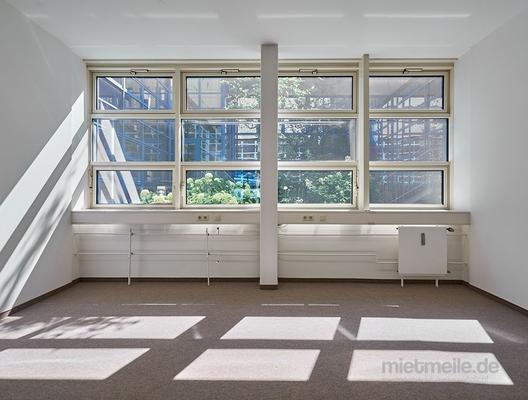 Büros mieten & vermieten - Renovierte Büroflächen in moderner Arbeitsumgebung in Grasbrunn in Grasbrunn