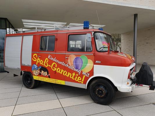Basteln & Malen mieten & vermieten - Feuerwehr Oldtimer "Blitzi", dass Bastelmobil der besonderen Art in Obersulm