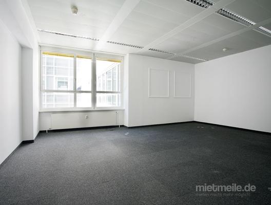Büros mieten & vermieten - Große Büroflächen mit Teeküche und Empfang mit Post- und Paketannahme in München in München