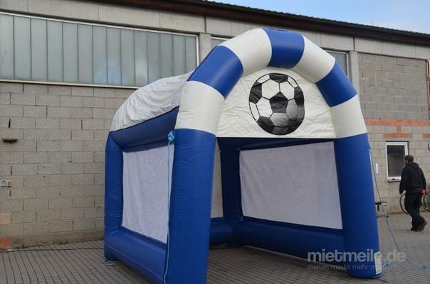 Fußball mieten & vermieten - INKL.VERSAND Speed Cage - aufblasbar inkl.Versand,Rückholung und 19% MwSt. in Münnerstadt