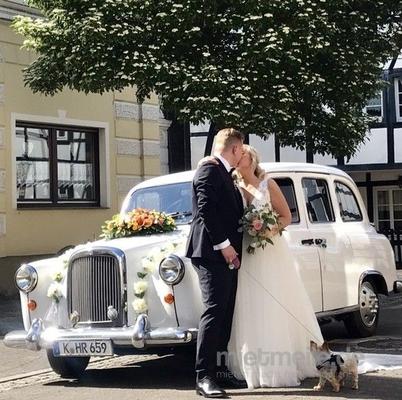 Hochzeitsauto mieten & vermieten - LondonTaxi/Wedding Kutsche in weiss zur Hochzeit-Fotoshooting-Hochzeitsauto-London Taxi in Köln