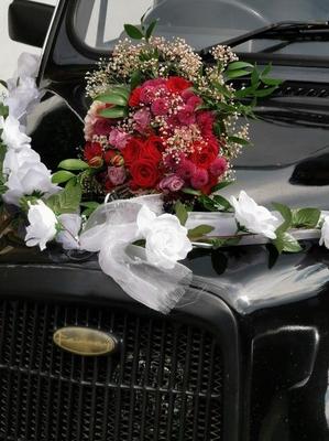 Hochzeitsauto mieten & vermieten - LondonTaxi/Wedding Kutsche in weiss zur Hochzeit-Fotoshooting-Hochzeitsauto-London Taxi in Köln