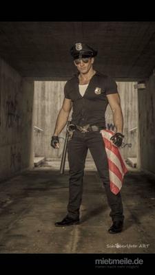 Stripper mieten & vermieten - Sexy POLICE Stripper - charmant witzig und zugleich HOT ...WOW in Rostock