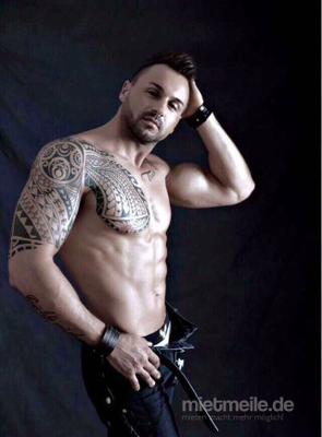 Stripper mieten & vermieten - Stripper Traummann VITALIJ - Eine absolute Granate mit atemberaubender Show in Herford