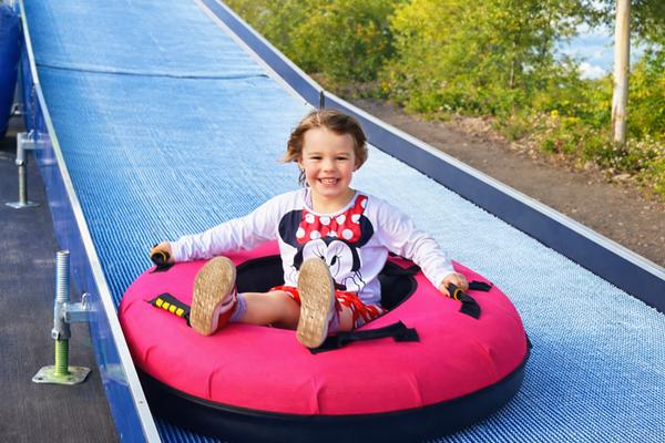 weitere Eventmodule mieten & vermieten - Fun Slide – mobile Sommerrodelbahn– Co2 neutral - Tubingbahn - Reifenrutsche - green event modul in Bramsche
