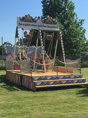 Karussell mieten & vermieten - SCHIFFSCHAUKEL / LUFTSCHAUKEL - JAHRMARKT / KIRMES in Köln