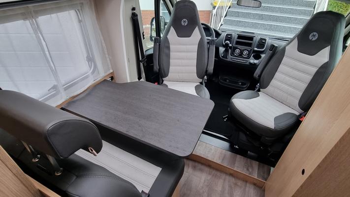 Wohnmobile mieten & vermieten - Wohnmobil Sunlight V60 Adventure, Automatik 8 Gang Getriebe, optimal für Norwegen/Finnland/Schweden in Hannoversch Münden