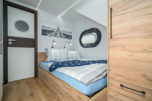 Motorboote mieten & vermieten - my Seahouse Luxus Hausboote mieten auf der Mecklenburgischen Seenplatte! Führerscheinfrei! in Buchholz