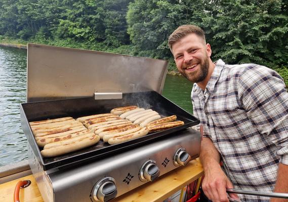 Junggesellenabschied mieten & vermieten - Junggesellenabschied, Geburtstagsparty für bis zu 23 Personen auf dem Partyboot/Partyfloß in Oberhausen