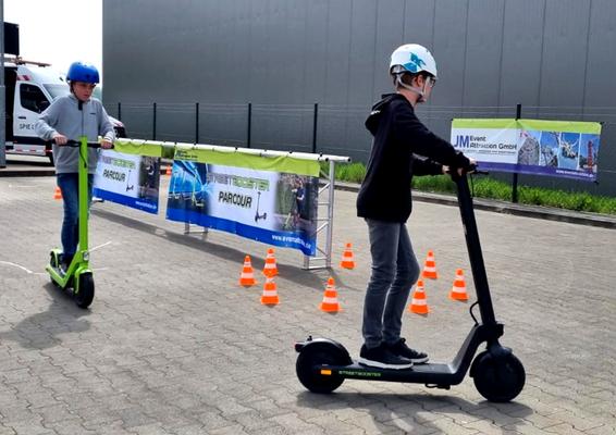 Funcars mieten & vermieten - E-Scooter Fun-Parkour mieten in Bramsche