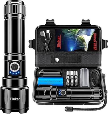Campingzubehör mieten & vermieten - Taschenlampe LED aufladbar 500.000 Lumen extrem Hell zoombare taktische Taschenlampen Camping in Elsdorf (Rheinland)
