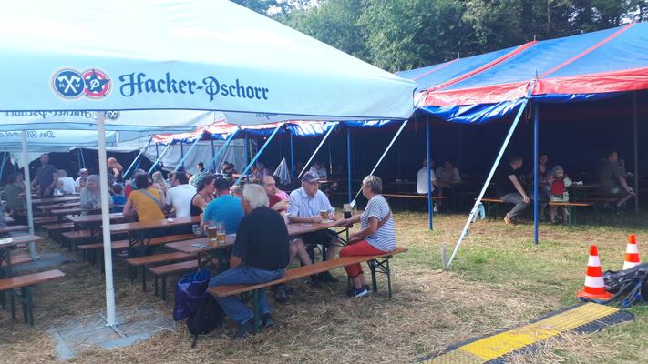 Partyzelte mieten & vermieten - Fest Zelt Verleih Hochzeit Festzelt Party Zirkuszelt Circuszelt in München