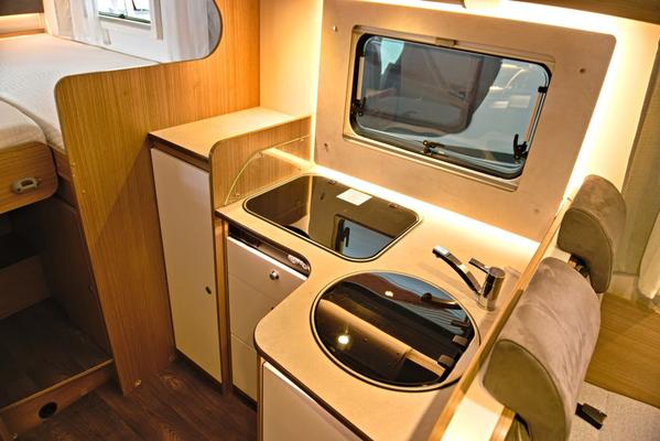 Wohnmobile mieten & vermieten - Carado T338 mit Hubbett in Marl