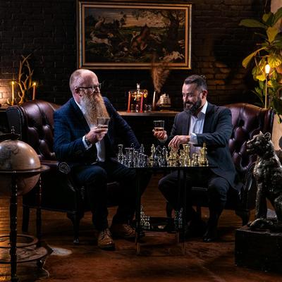 Cocktailbar mieten & vermieten - WHISKEY Karaffen-Set Whisky Schiffskaraffe 1100 ml 2 Whiskygläser 4 Whiskysteine edel servieren in Elsdorf (Rheinland)