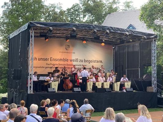 Bühne mieten & vermieten - Mobile Bühne OpenAir Stage 10x8m 10x6m 8x6m Trailerbühne (48m², 60m² & 80m²) Anhängerbühne Festival in Bautzen