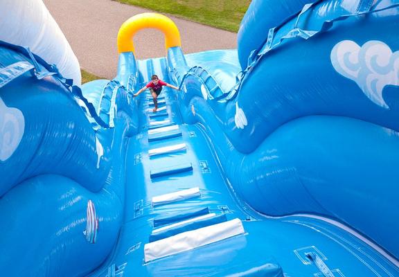 Riesenrutsche mieten & vermieten - Riesenrutsche The Wave XXL mieten in Chemnitz