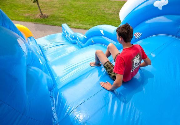 Riesenrutsche mieten & vermieten - Riesenrutsche The Wave XXL mieten in Chemnitz