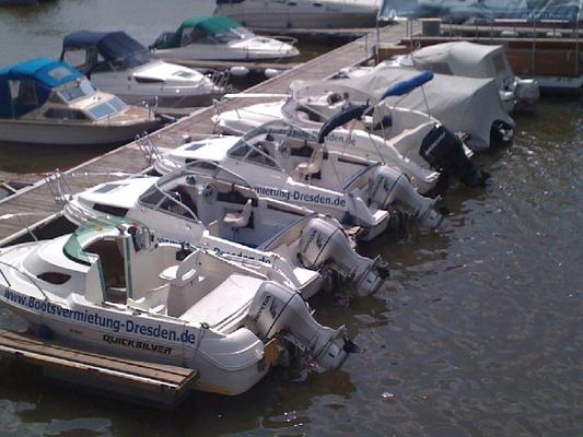 Motorboote mieten & vermieten - Bootsvermietung in DD in Dresden