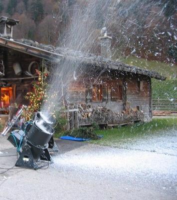 Schneemaschine mieten & vermieten - Riesenpaket Weihnachten 6 Attraktionen in Münnerstadt