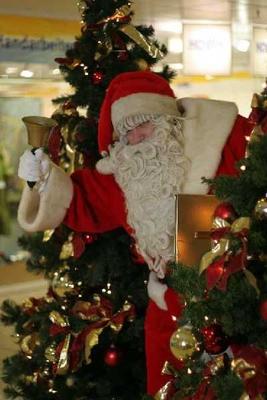 Weihnachtsmann mieten & vermieten - Weihnachtsmann-Service und Nikolaus-Service NRW in Köln