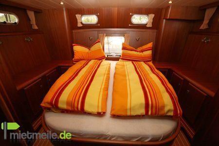 Motoryacht mieten & vermieten - Jetten 37 AC "La Diosa" Boot/Motorboot/Yacht in Werder (Havel)