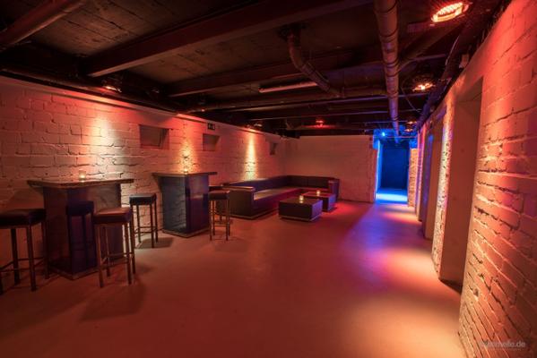 Partyräume mieten & vermieten - Clubeventlocation mit Sommergarten in Berlin Friedrichshain