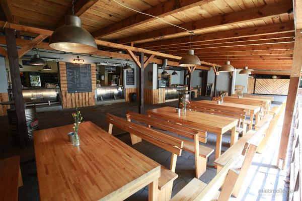 Partyräume mieten & vermieten - Clubeventlocation mit Sommergarten in Berlin Friedrichshain