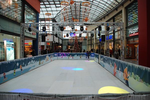 Großspielgeräte mieten & vermieten - Eislaufbahn 100 qm, Schlittschuhbahn, Kunststoffeisbahn, Eisbahn mieten in Neukirchen-Vluyn