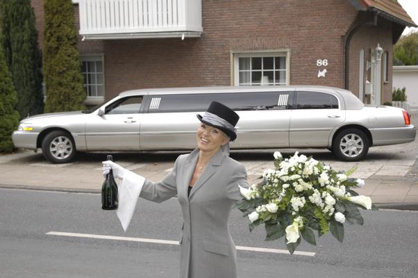 Limousinen mieten & vermieten - Stretchlimousine Bielefeld / Silver Line / Lincoln in Bielefeld
