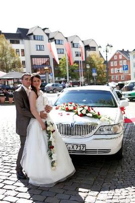 Limousinen mieten & vermieten - Hochzeitspaket in einer Stretchlimousine in Aßlar