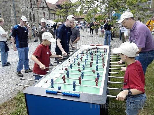 Tischkicker mieten & vermieten - Tischkicker XXL (für 8 Personen) in Augustdorf