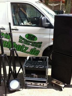 Musikanlage mieten & vermieten - Party Musikanlage inkl. Lichteffekt ab 99,- € ink in Schneverdingen