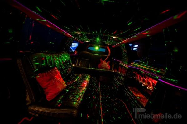 Limousinen mieten & vermieten - Partypakete Stretchlimousine + Club ab 21 €/Person in Esslingen am Neckar
