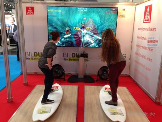 Simulatoren mieten & vermieten - Multimedia Surf Simulator mit Software Branding!!! (Surfsimulator ) in Neukirchen-Vluyn