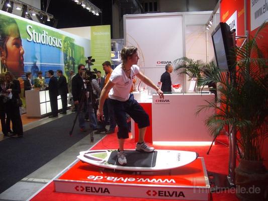 Simulatoren mieten & vermieten - Multimedia Surf Simulator mit Software Branding!!! (Surfsimulator ) in Neukirchen-Vluyn