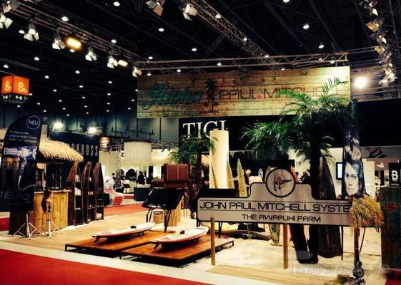 Simulatoren mieten & vermieten - Multimedia Surf Simulator mit Software Branding!!! (Surfsimulator ) in Neukirchen-Vluyn