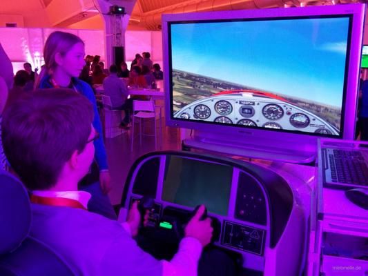 Simulatoren mieten & vermieten - Flug Simulator, Flugsimulator, Flugsimulation auch mit VR Brille (HTC Vive) Virtual Reality verfügbar! in Neukirchen-Vluyn