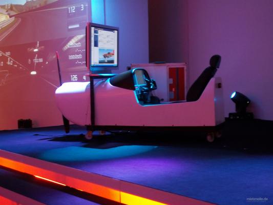 Simulatoren mieten & vermieten - Flug Simulator, Flugsimulator, Flugsimulation auch mit VR Brille (HTC Vive) Virtual Reality verfügbar! in Neukirchen-Vluyn