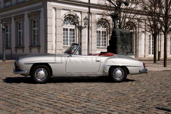 Oldtimer mieten & vermieten - Mercedes-Benz 190 SL in Köln
