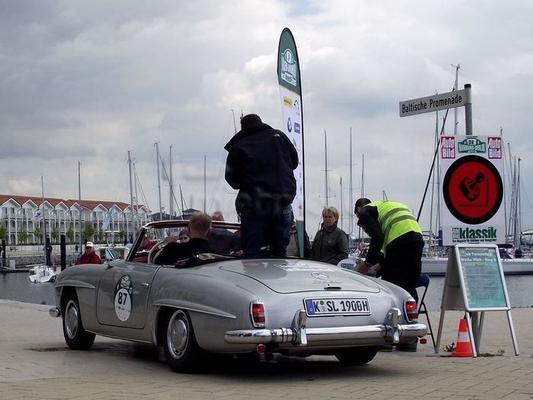 Oldtimer mieten & vermieten - Mercedes-Benz 190 SL in Köln