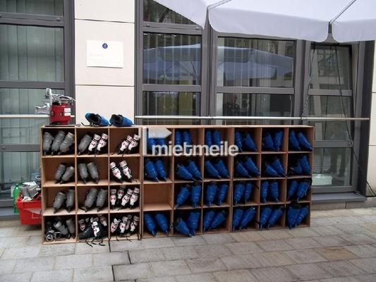 Großspielgeräte mieten & vermieten - mobile Kunsteisbahn, Eisbahn, Schlittschuhbahn, Kunststoff Eisbahn in allen Größen !!! in Neukirchen-Vluyn
