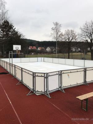 Großspielgeräte mieten & vermieten - mobile Kunsteisbahn, Eisbahn, Schlittschuhbahn, Kunststoff Eisbahn in allen Größen !!! in Neukirchen-Vluyn