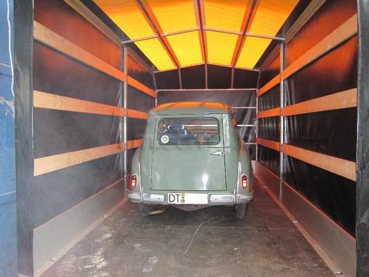 Planenanhänger mieten & vermieten - KFZ Transporter geschlossen mit Plane 5m 3,5t in Grevenbroich